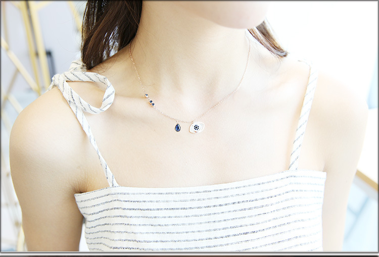 Same Style Internet Celebrity FourLeaf Clover Pendant Titanium Steel Necklace Female Swan Clavicle Chain Letter Necklace Same Style Internet Celebrity FourLeaf Clover Pendant Titanium Steel Necklace Female Swan Clavicle Chain Letter Necklace