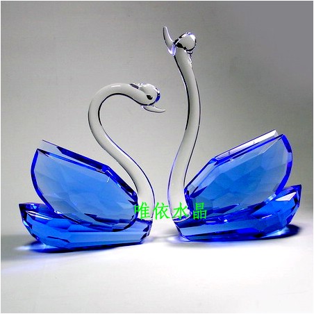 Crystal Swan wedding Crystal sent his girlfriend a gift birthday gift Crystal Crystal Swan wedding Crystal sent his girlfriend a gift birthday gift Crystal