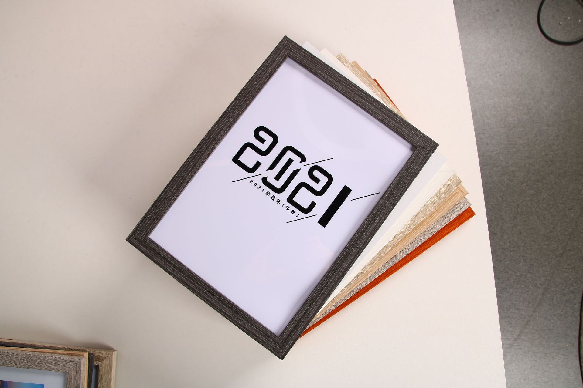 Solid Wood Photo Frame Wholesale Wall Hanging and Table Decoration Creative 7-Inch 5 6 8-Inch A4 Photo Frame License Frame Picture Frame Studio Manufacturer