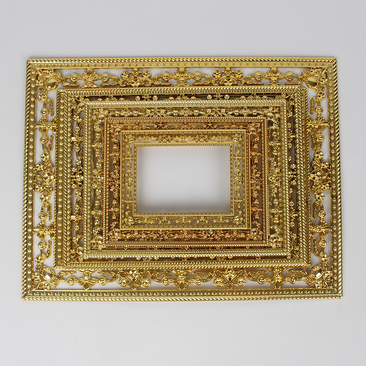Yinlilai Medal Net Frame Wedding Photo Frame Window Medal Hollow Frame Square Photo Frame Plastic Frame Factory Direct Sales
