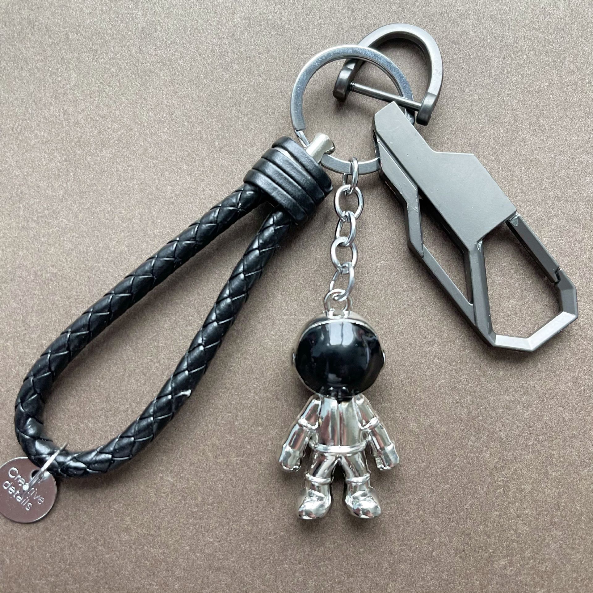 Help China&#039;s Space Industry New Creative Spaceman Astronaut Keychain Creative Children&#039;s Birthday Gifts
