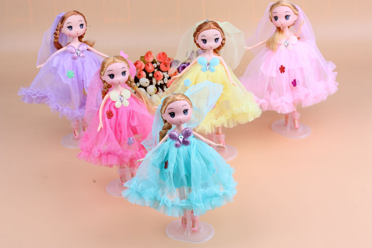 10 Yuan Boutique Youpin Ornament 26cm Mini Confused Doll Princess Barbie Wedding Keychain