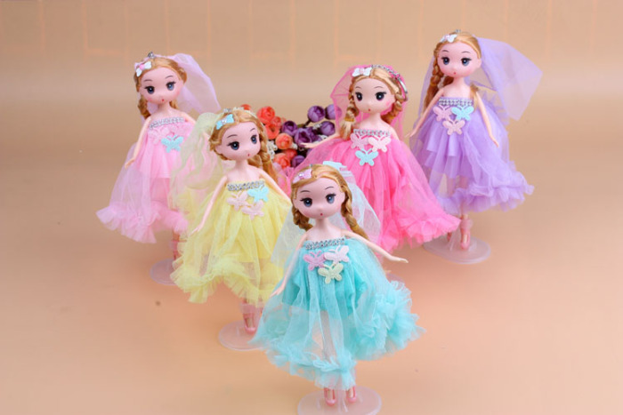 10 Yuan Boutique Youpin Ornament 26cm Mini Confused Doll Princess Barbie Wedding Keychain