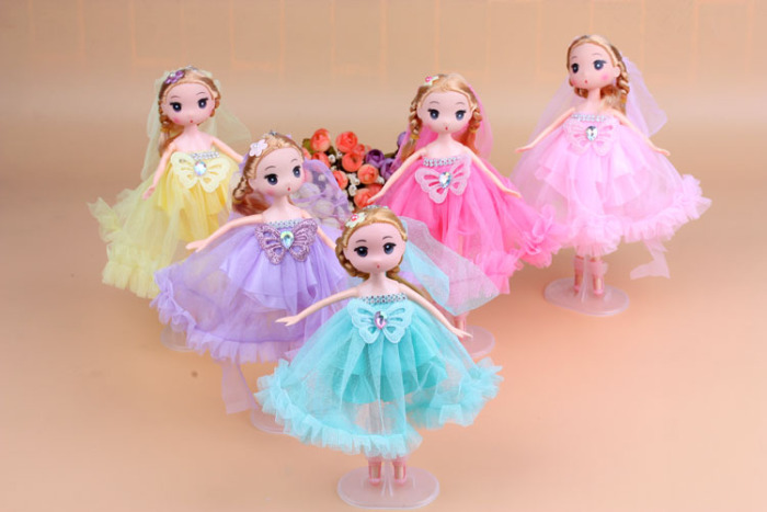 10 Yuan Boutique Youpin Ornament 26cm Mini Confused Doll Princess Barbie Wedding Keychain