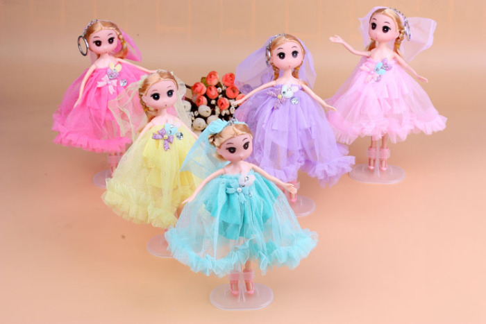 10 Yuan Boutique Youpin Ornament 26cm Mini Confused Doll Princess Barbie Wedding Keychain