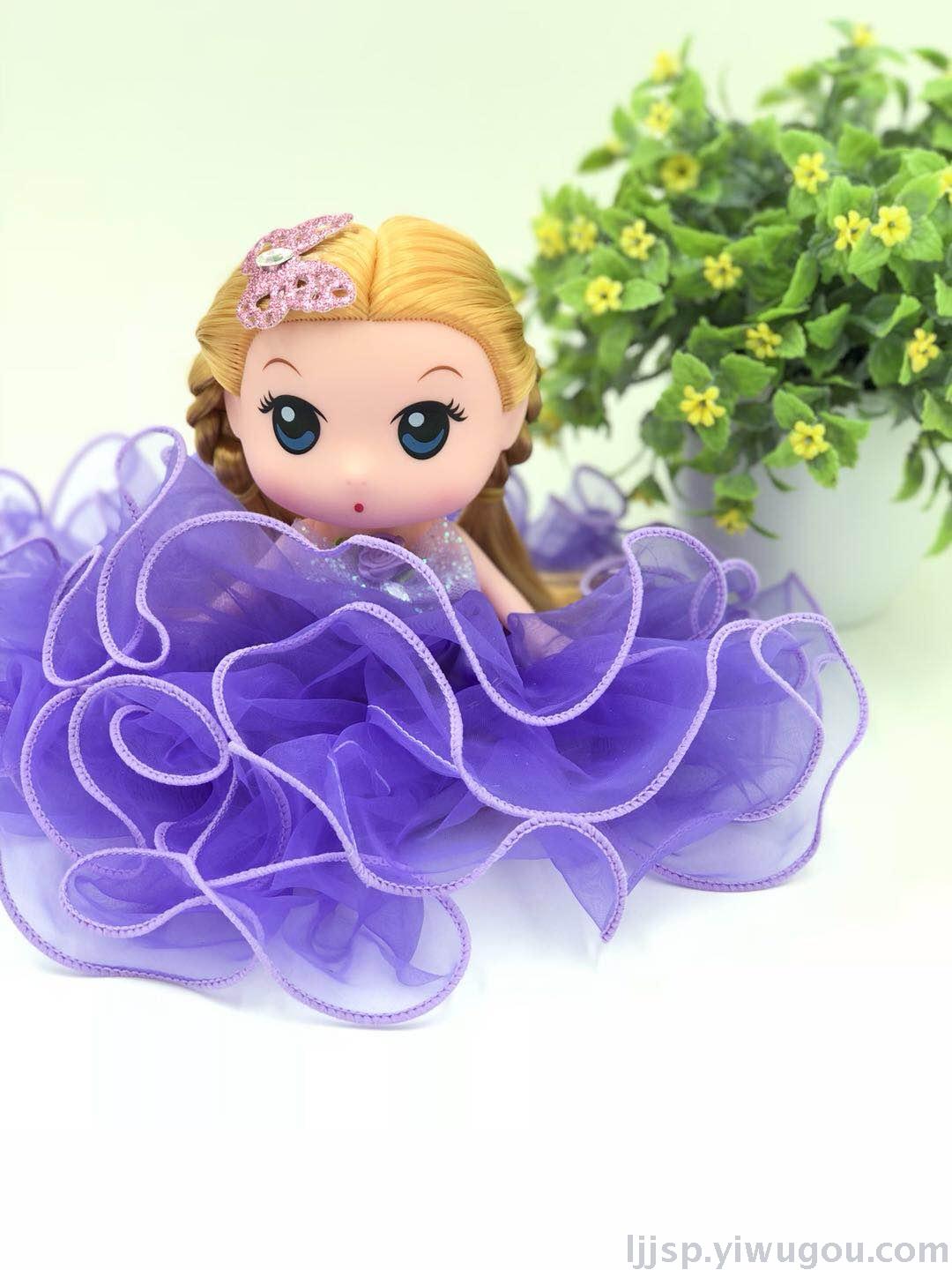20cm wedding Big head confused girl Toy doll Creative Princess Bobby Keychain Chain Bag Pendant