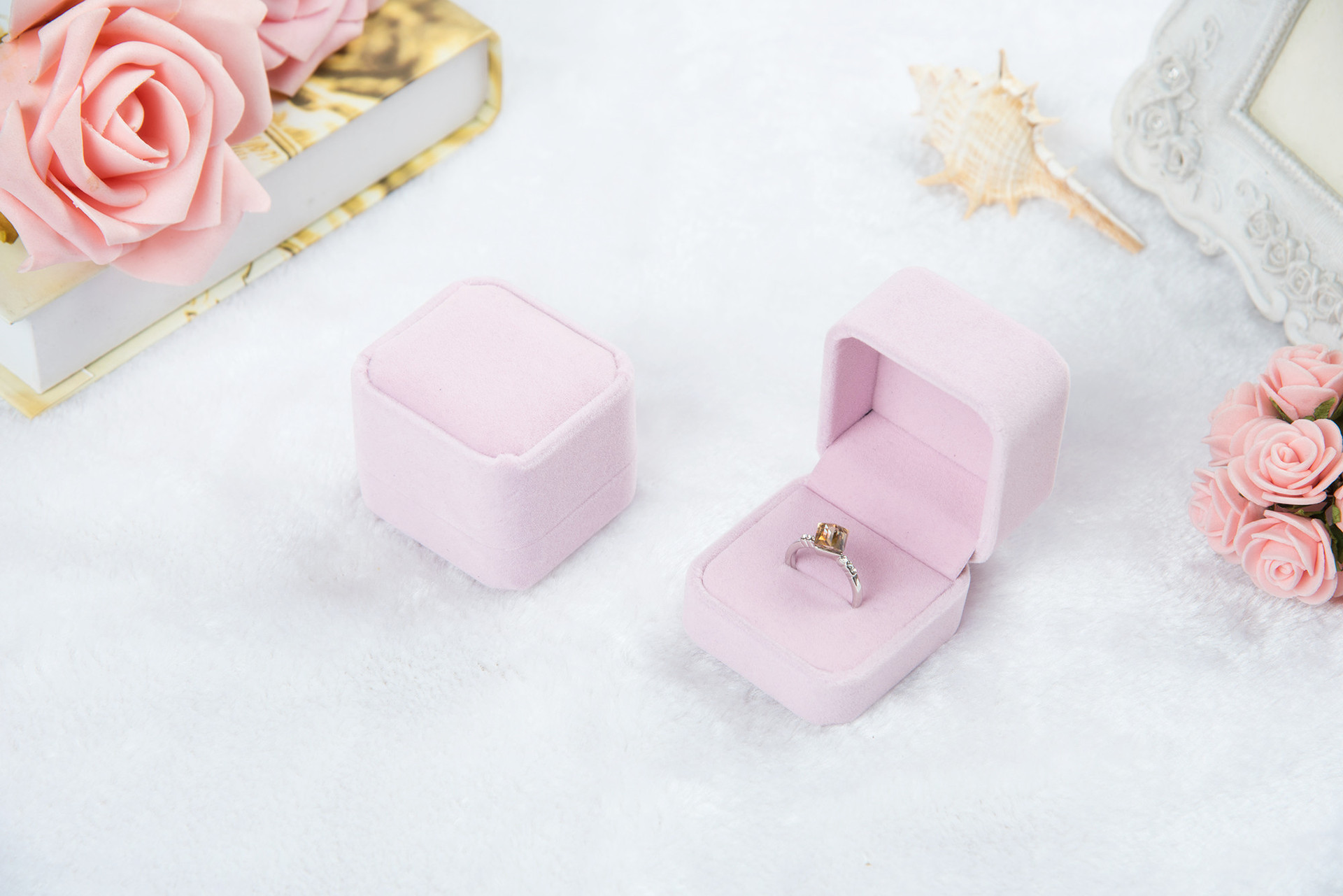 Flannel Ring Box Jewelry Box Badge Box Pink Gray Jewelry Box Jewelry Ring Box Wholesale Flannel Ring Box Jewelry Box Badge Box Pink Gray Jewelry Box Jewelry Ring Box Wholesale