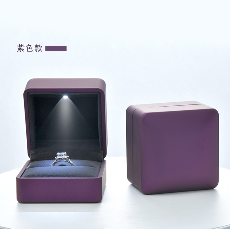 Fenfen Packaging Factory Direct Sales Jewelry Box Jewelry Box Ring Box Pendant Necklace Box Customized with LED Light