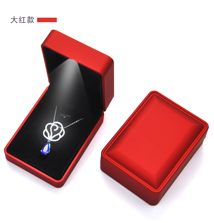 Factory Direct Sales Jewelry Box Jewelry Box Engagement Ring Box Pendant with Light Necklace Box Customized with LED Light