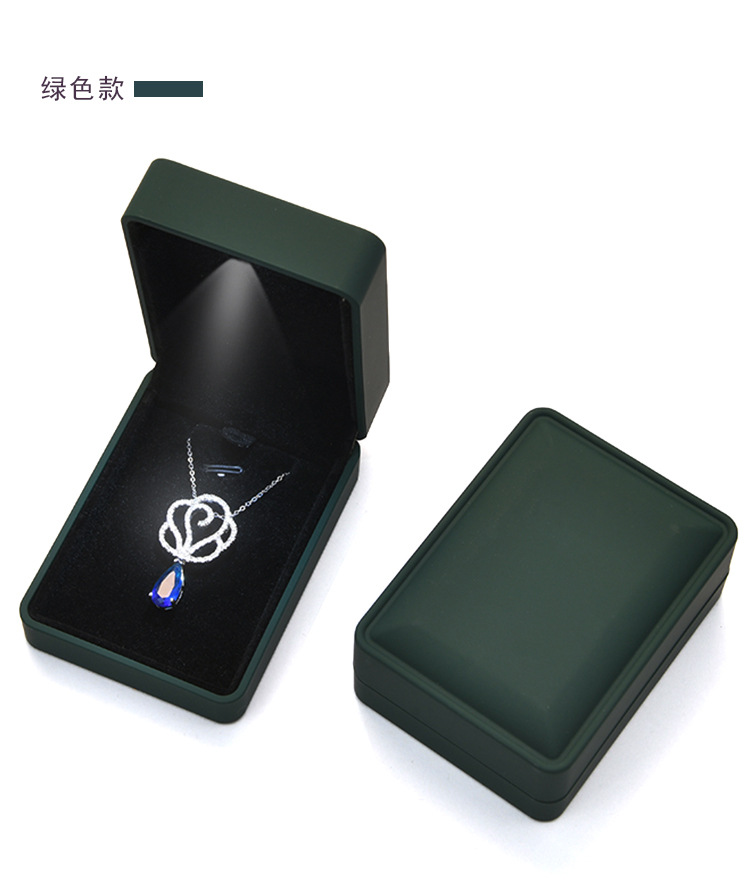 Factory Direct Sales Jewelry Box Jewelry Box Engagement Ring Box Pendant with Light Necklace Box Customized with LED Light