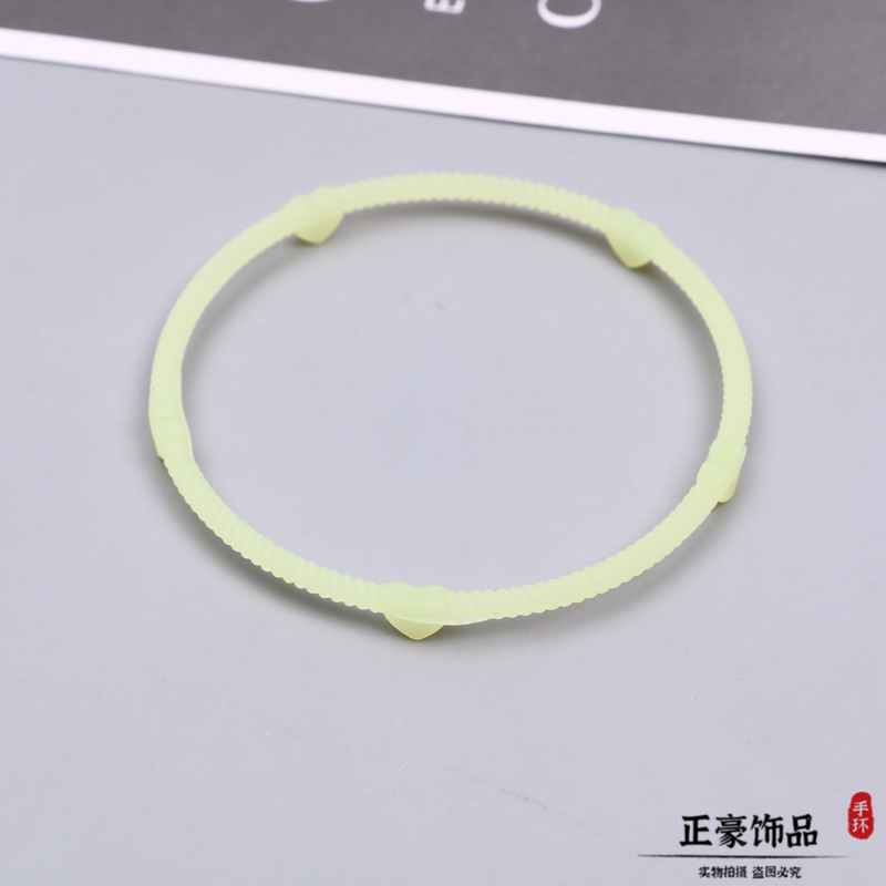 Colorful Children&#039;s Silicone Bracelet Customized Printable Lettering Logo Wrist Strap for Sports Men&#039;s and Women&#039;s Luminous Bracelet