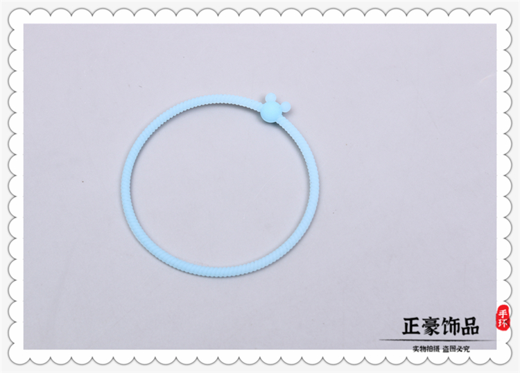 Colorful Children's Silicone Bracelet Customized Printable Lettering Logo Wrist Strap for Sports Men's and Women's Luminous Bracelet Colorful Children's Silicone Bracelet Customized Printable Lettering Logo Wrist Strap for Sports Men's and Women's Luminous Bracelet
