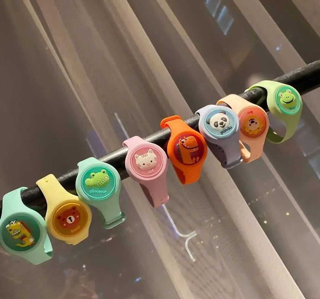 Stall Wholesale Mosquito Repellent Flash Luminous Bracelet TikTok Same Style Adult and Children Cartoon Luminous Watch Mosquito Repellent Buckle Stall Wholesale Mosquito Repellent Flash Luminous Bracelet TikTok Same Style Adult and Children Cartoon Luminous Watch Mosquito Repellent Buckle