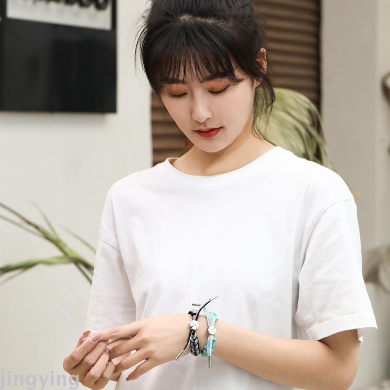 The New Daisy dazzle bracelet g-dragon with a small Daisy holographic laser gold powder luminous style The New Daisy dazzle bracelet g-dragon with a small Daisy holographic laser gold powder luminous style