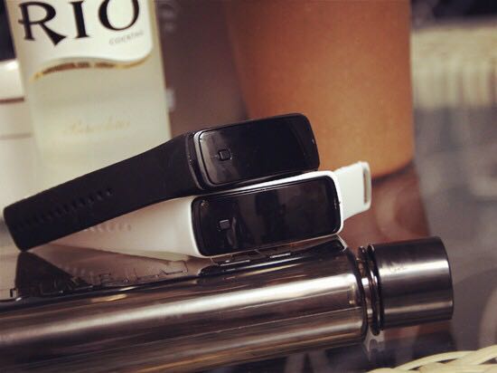 The new energy-saving luminous LED Bracelet The new energy-saving luminous LED Bracelet