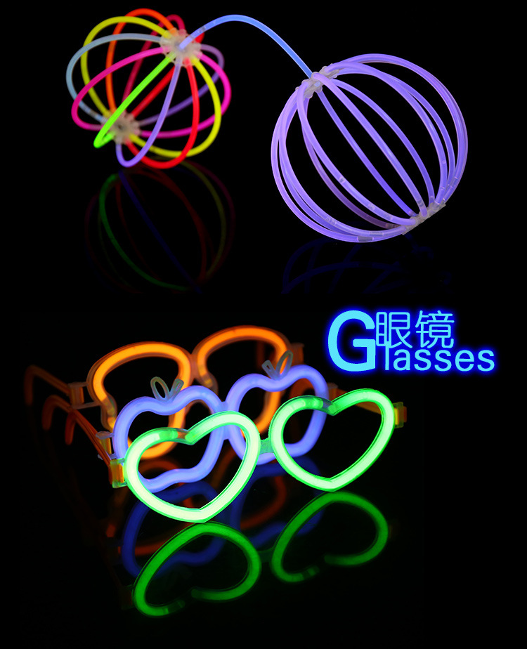Factory Direct Sales Send Connector Five Colours in One Package Disposable Luminous Stick Bracelet 50 PCs Fluorescent Stick Factory Direct Sales Send Connector Five Colours in One Package Disposable Luminous Stick Bracelet 50 PCs Fluorescent Stick