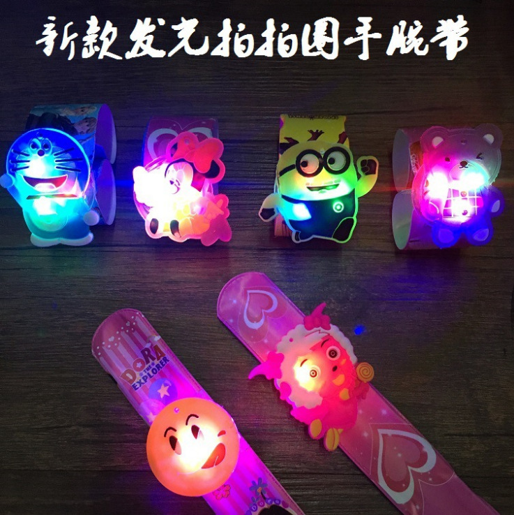 Christmas Luminous Wristband Racket Ring Festival Gift Bracelet Necklace Ring Children&#039;s Toy Flash Christmas Tree Whole