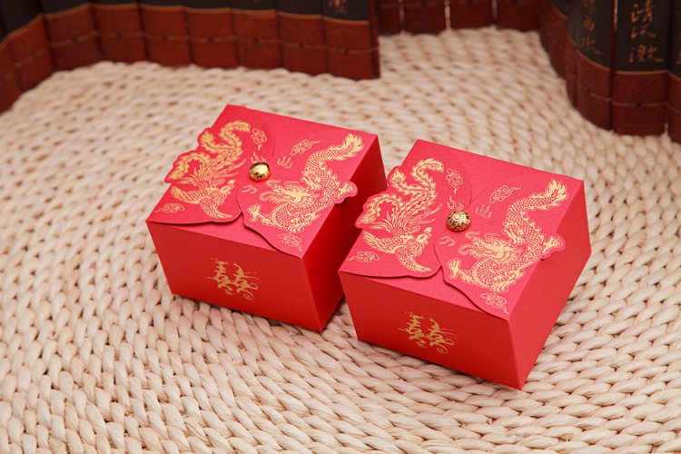 Appearance patent high-grade wedding candy box wholesale customized longfeng three-dimensional creative candy box number
