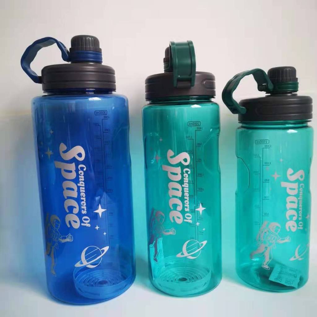 Large Capacity Outdoor Sports Cup Male and Female Portable Explosion-Proof Sports Bottle Abdominal Exercising Band Strainer Tea Cup Plastic Cup Large Capacity Outdoor Sports Cup Male and Female Portable Explosion-Proof Sports Bottle Abdominal Exercising Band Strainer Tea Cup Plastic Cup