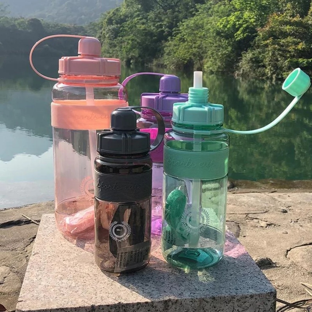 2019 New Sports Cup Portable Fitness Large Capacity Straw Plastic Water Bottle Leak-Proof Drop-Resistant Handy Cup 2019 New Sports Cup Portable Fitness Large Capacity Straw Plastic Water Bottle Leak-Proof Drop-Resistant Handy Cup