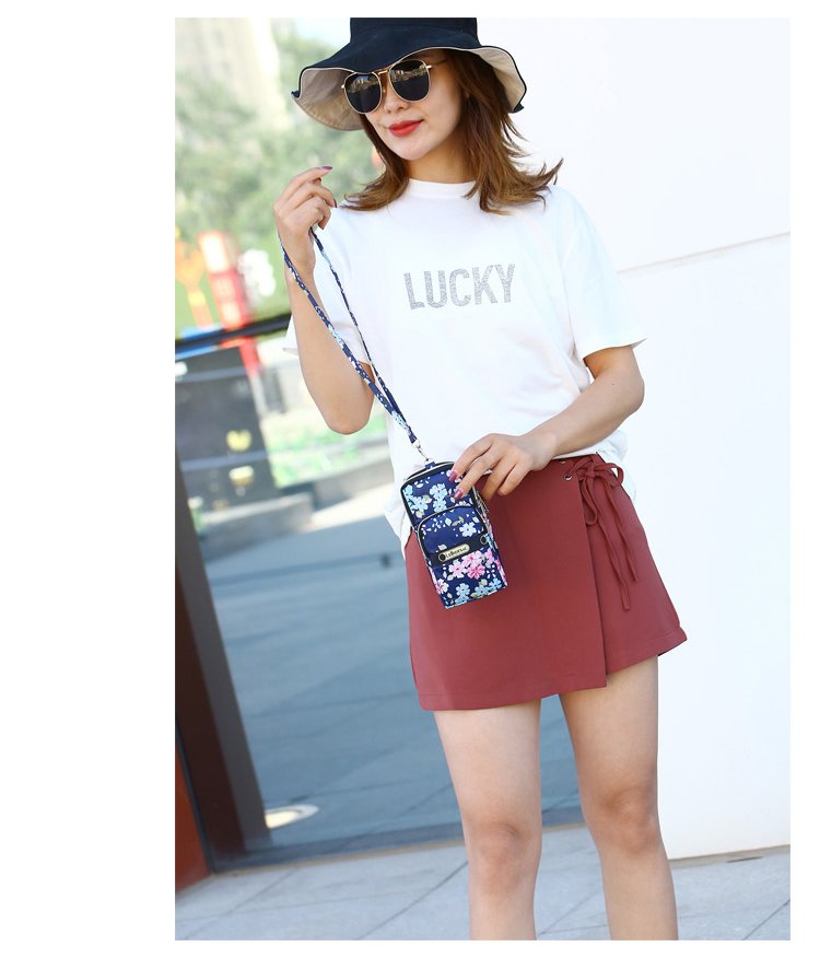 2021 New Women's Bag Casual Cool Arm Bag Mobile Phone Bag Sports Women's Backpack Flower Shoulder Messenger Bag Coin Purse 2021 New Women's Bag Casual Cool Arm Bag Mobile Phone Bag Sports Women's Backpack Flower Shoulder Messenger Bag Coin Purse