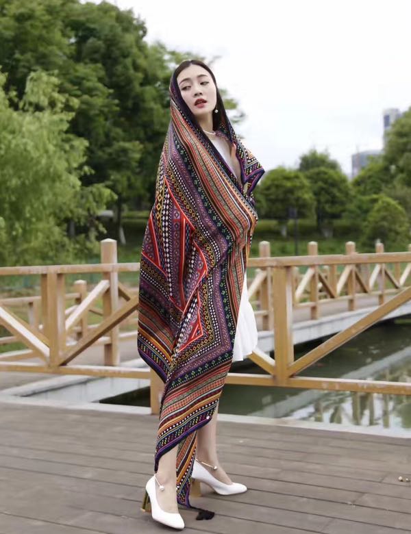 2017 new network hot style, beach towel beach towel beach, sun protection shawl.