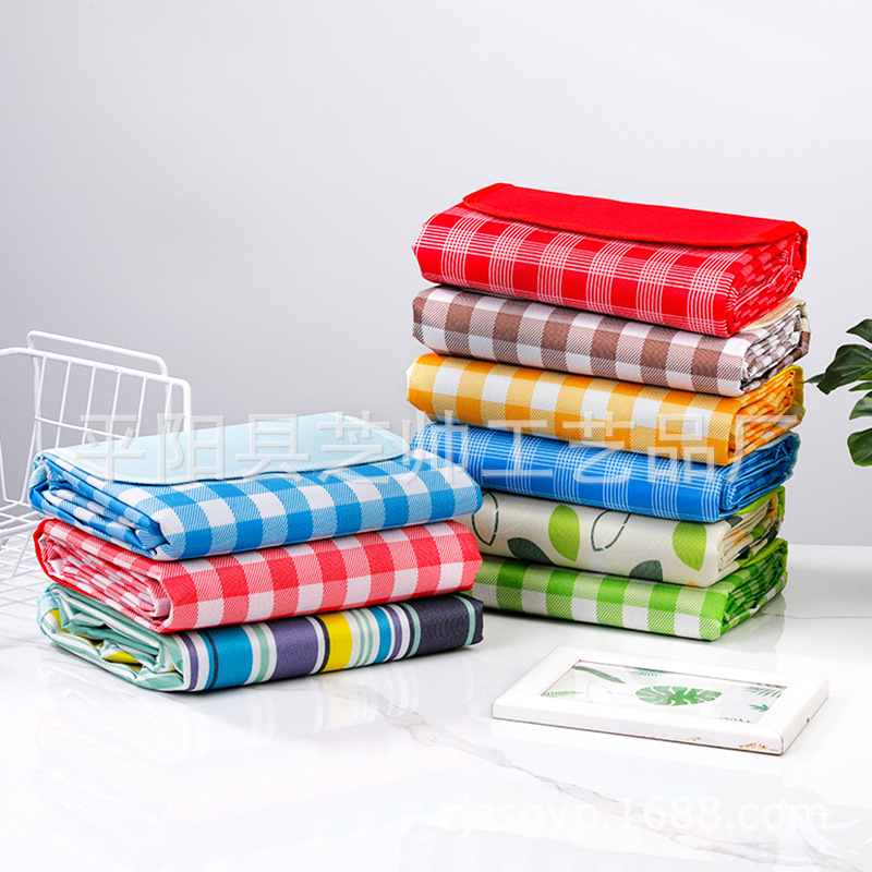 Spot Outdoor Picnic Mat Wholesale Oxford Cloth Moisture-Proof Mat Portable Spring Outing Tent Mat Thick Waterproof Beach Mat Spot Outdoor Picnic Mat Wholesale Oxford Cloth Moisture-Proof Mat Portable Spring Outing Tent Mat Thick Waterproof Beach Mat