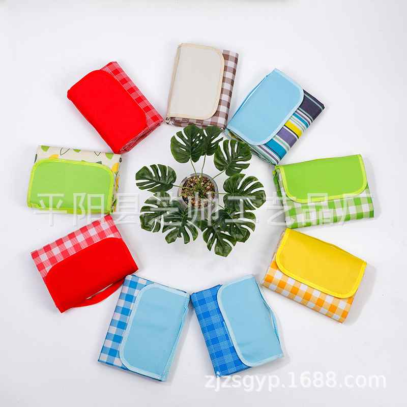Spot Outdoor Picnic Mat Wholesale Oxford Cloth Moisture-Proof Mat Portable Spring Outing Tent Mat Thick Waterproof Beach Mat Spot Outdoor Picnic Mat Wholesale Oxford Cloth Moisture-Proof Mat Portable Spring Outing Tent Mat Thick Waterproof Beach Mat