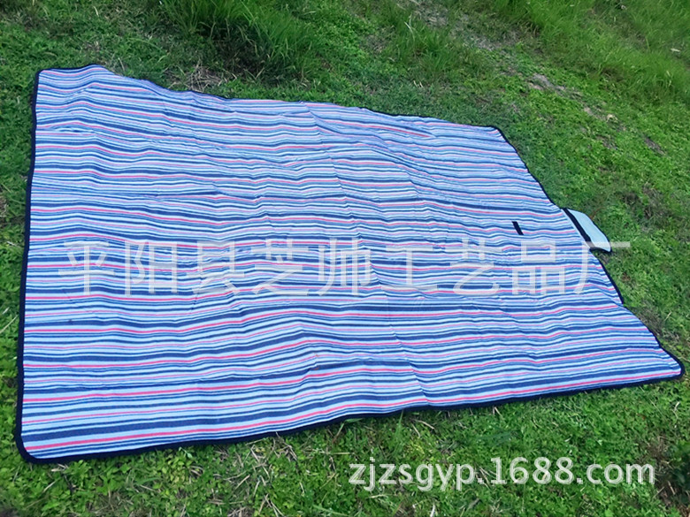 Spot Outdoor Picnic Mat Wholesale Oxford Cloth Moisture-Proof Mat Portable Spring Outing Tent Mat Thick Waterproof Beach Mat Spot Outdoor Picnic Mat Wholesale Oxford Cloth Moisture-Proof Mat Portable Spring Outing Tent Mat Thick Waterproof Beach Mat