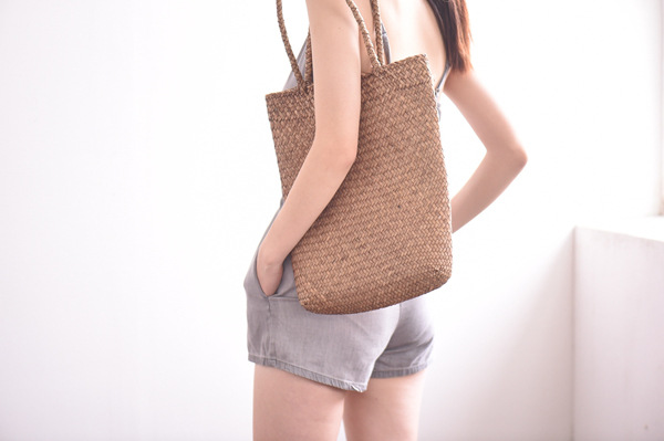 Straw Woven Bag New Beach Weaving Straw Bag Women's Shoulder Bag Japanese Style Simple Literary Mori Girl Summer Mat Bag Fashion