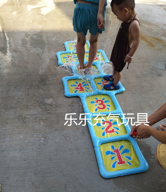 Inflatable Digital Water Spray Mat Summer Children's Outdoor Water Ball Water Spray Beach Lawn Play Game Water Spray Mat Inflatable Digital Water Spray Mat Summer Children's Outdoor Water Ball Water Spray Beach Lawn Play Game Water Spray Mat