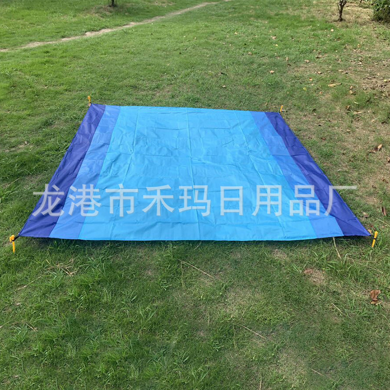 Outdoor Camping Nylon Pocket Picnic Mat Portable Folding Waterproof and Moisture-Proof Liner Polyester Checked Cloth Beach Mat