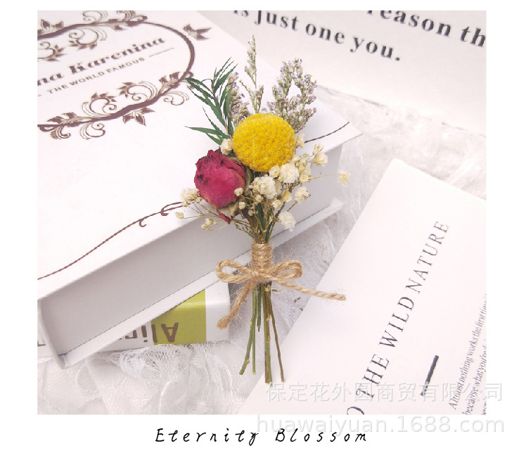 Mini Dried Flowers Bouquet Rose Decoration Gift Box Card Decoration DIY Material Shooting Props Mini Dried Flowers Bouquet Rose Decoration Gift Box Card Decoration DIY Material Shooting Props