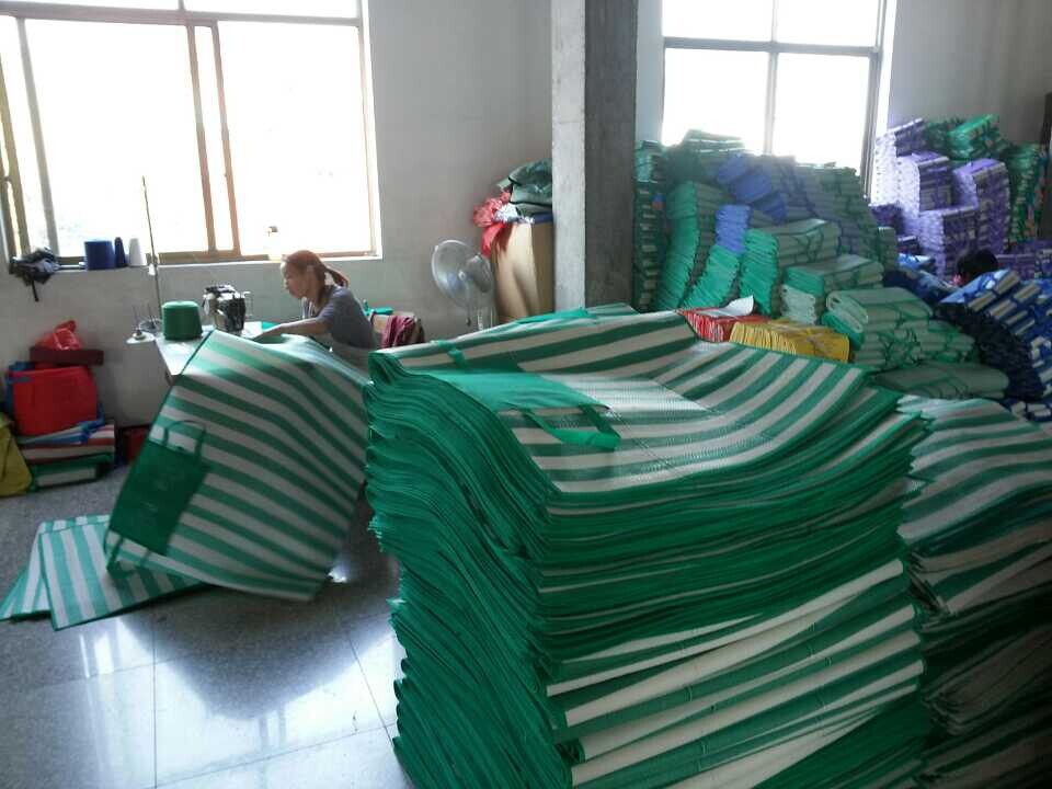 The mat Beach, the outdoor pp tube, the mat Beach, the anti-damp mat