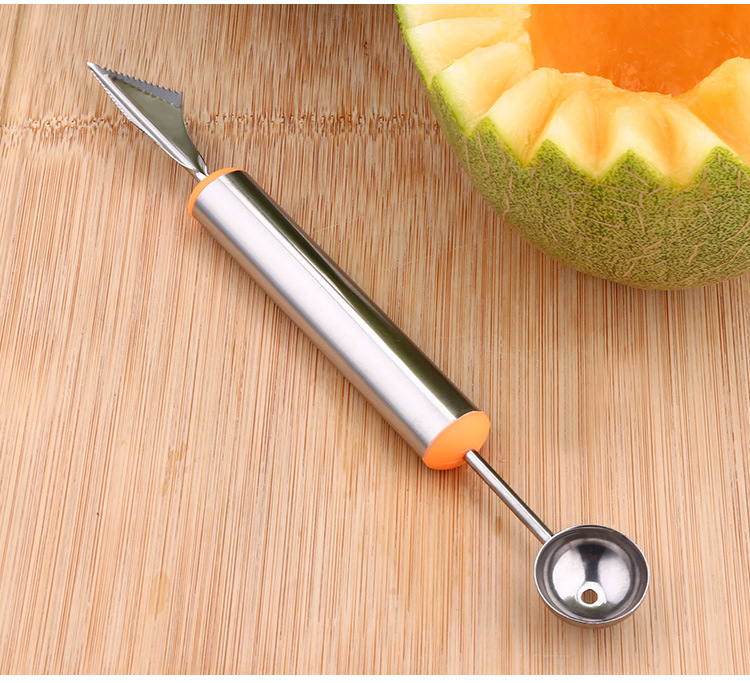 Dual Purpose FruitCuttng Device Watermelon Spoon Fruit Segmentation Ball Scoop Creative Kitchenware Fruit Carving Knife