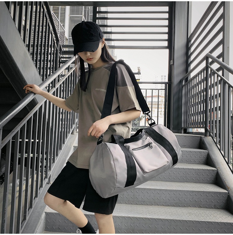 Gym Bag Men's Sports Bag Large Capacity Waterproof (Ball Game) Fan Supplies Shoulder Training Bag Portable Yoga Bag Women's Backpack Fashion