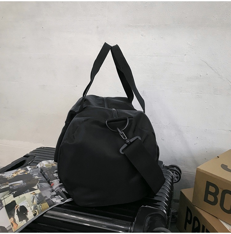 Gym Bag Men's Sports Bag Large Capacity Waterproof (Ball Game) Fan Supplies Shoulder Training Bag Portable Yoga Bag Women's Backpack Fashion