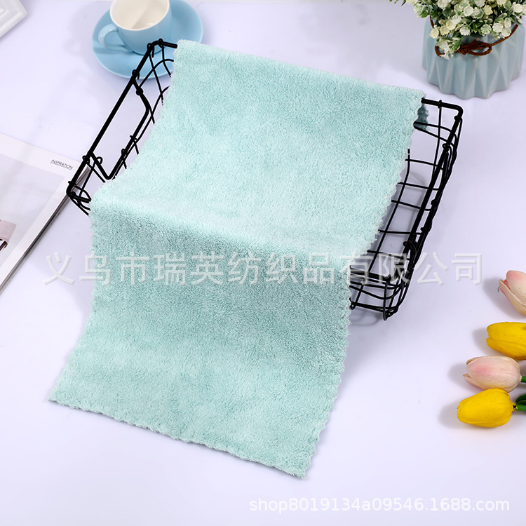 Factory direct sales 75*35 speed dry coral plush plain coloured towel for men and women sports towel wholesale
