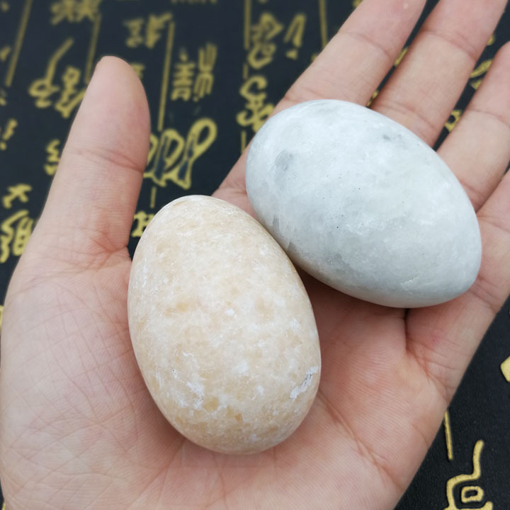 I1749 Egg hand play ball small stone play piece massage Fitness Ball hand ball Binary store wholesale distribution goods