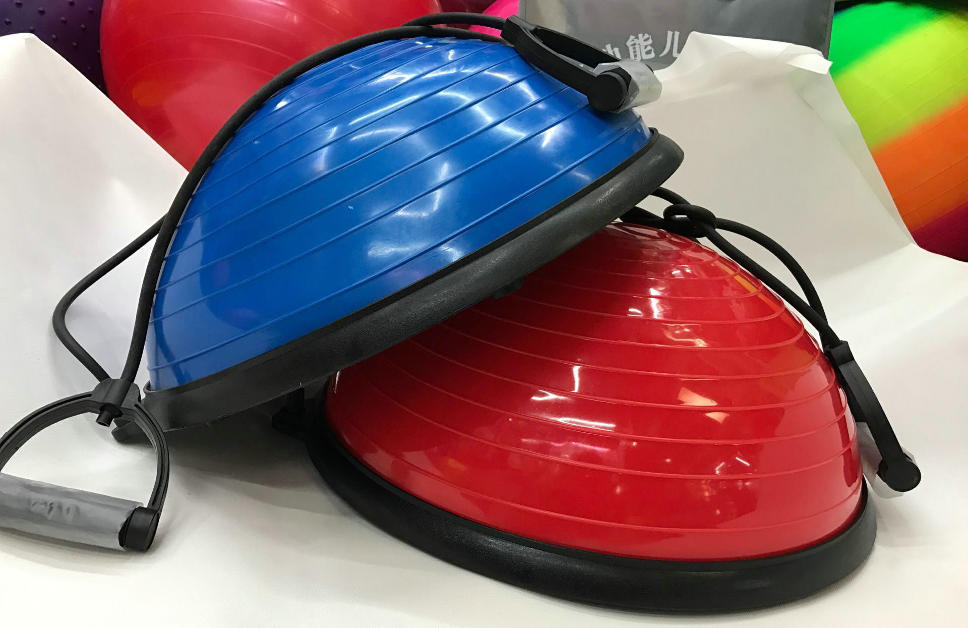 PVC Thickened Explosion-Proof Semicircle Yoga Fitness Ball Balance Half-Ball Yoga Instrument Bosu Ball Wave Speed Fitness Equipment Manufacturer