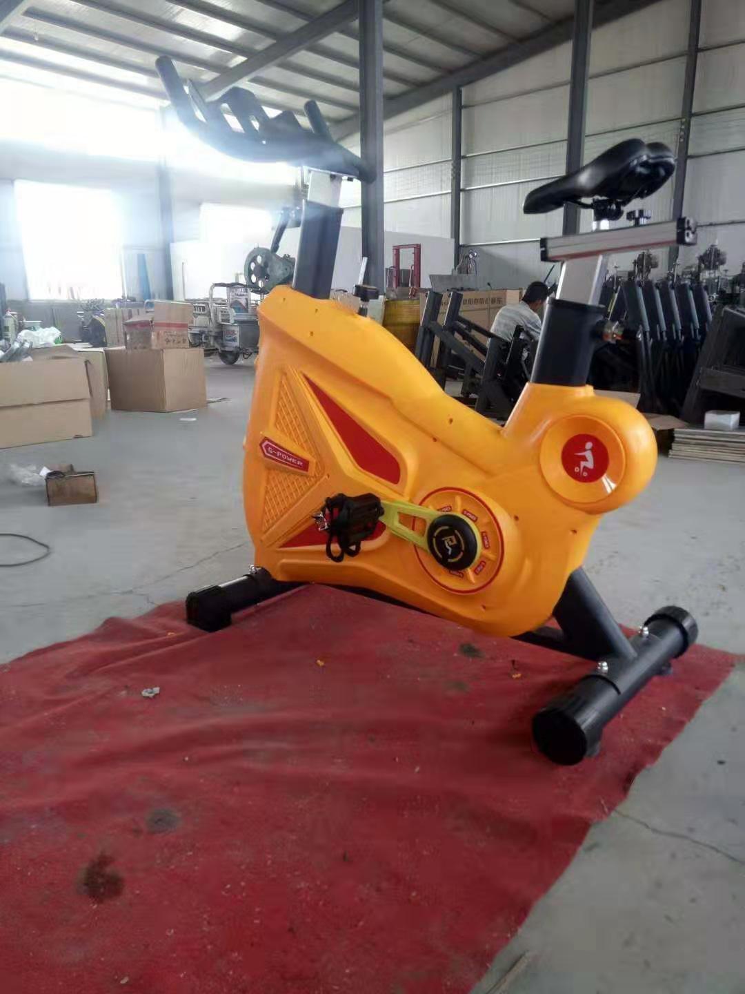 Gym spinning high-end luxury fitness car super dynamic fitness equipment