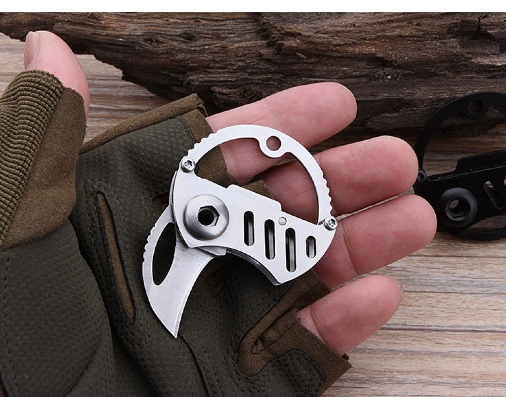Mini Multi-Function Folding Knife Portable Knife Hanging Keychain Portable Folding Knife Outdoor EDC Utility Knife