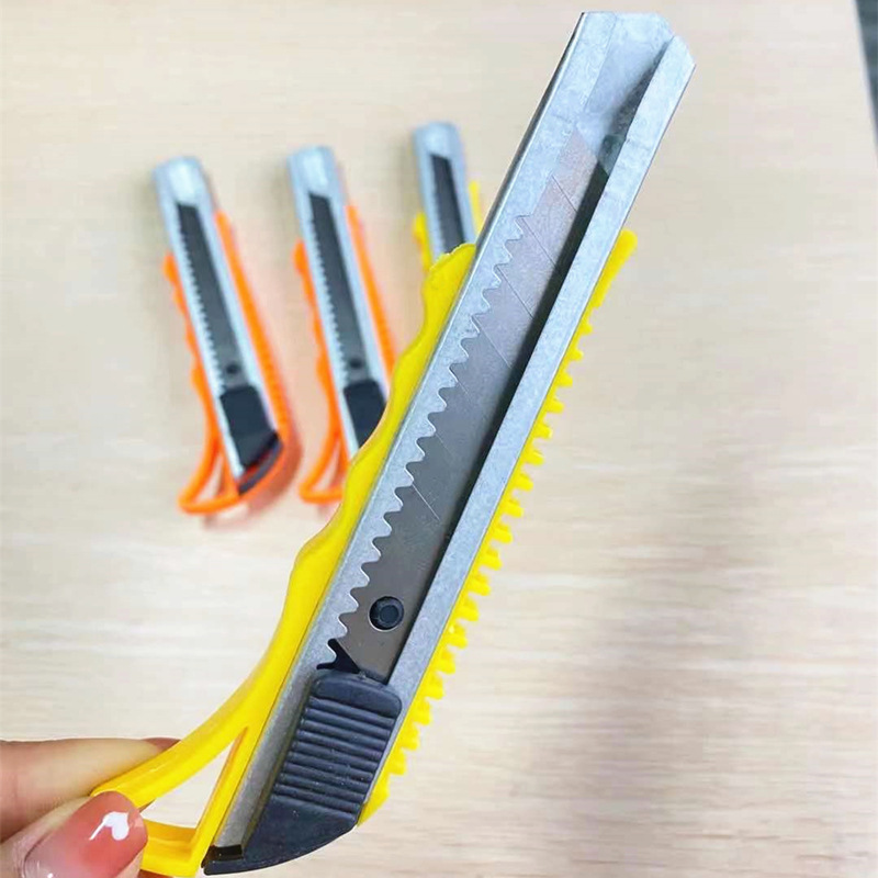 Upgraded Version Art Knife Single Stainless Steel Cutter Utility Knife Office Stationery Cutting Paper Paper Cutter Packaging Upgraded Version Art Knife Single Stainless Steel Cutter Utility Knife Office Stationery Cutting Paper Paper Cutter Packaging