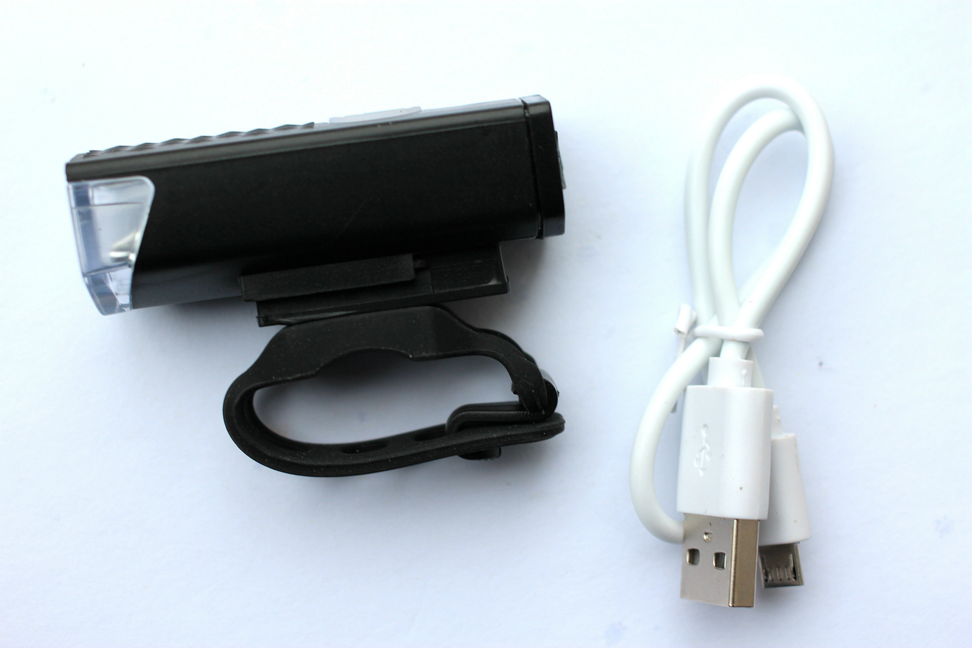 Bicycle headlight USB charging super bright lamp headlight /10286 Bicycle headlight USB charging super bright lamp headlight /10286