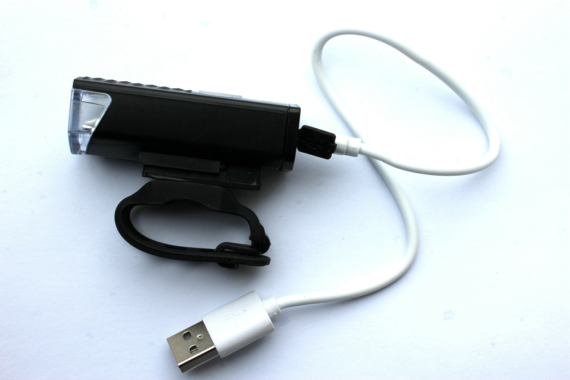 Bicycle headlight USB charging super bright lamp headlight /10286 Bicycle headlight USB charging super bright lamp headlight /10286