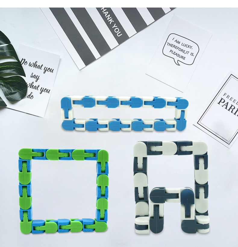 Cross-Border Products 24-Section Bicycle Track Chain Wackytrack Fluid Bracelet Bone Joint Vent Toy Cross-Border Products 24-Section Bicycle Track Chain Wackytrack Fluid Bracelet Bone Joint Vent Toy