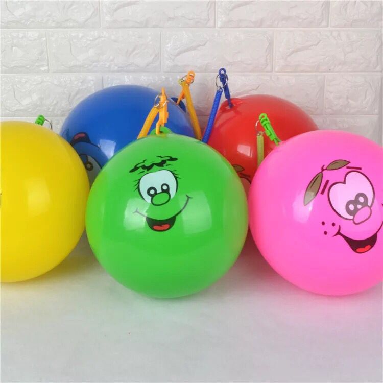 SOURCE Factory 22cm Training Exercise Belt Chain Football Children PVC Inflatable Toy Kindergarten Watermelon Pat Ball SOURCE Factory 22cm Training Exercise Belt Chain Football Children PVC Inflatable Toy Kindergarten Watermelon Pat Ball