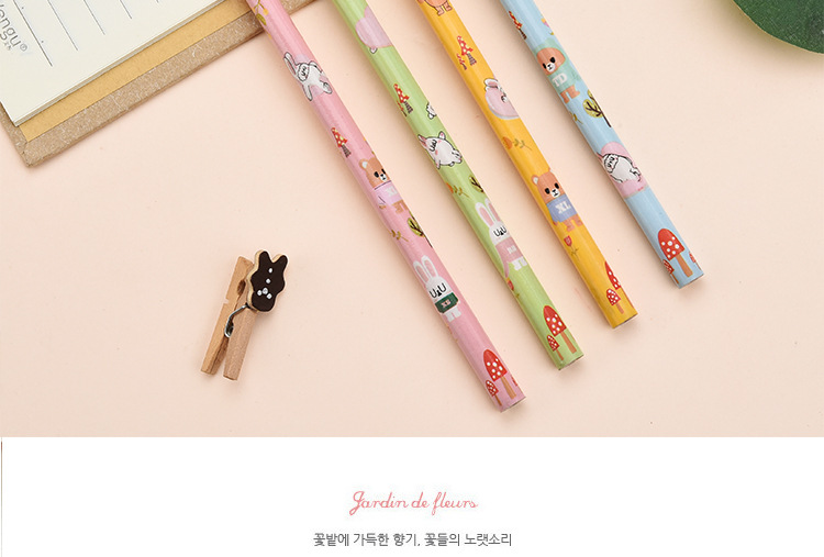Shunfu Stationery Wooden round Brush Pot Cartoon Mantle Student Kindergarten HB Writing Drawing Pencil Wholesale Shunfu Stationery Wooden round Brush Pot Cartoon Mantle Student Kindergarten HB Writing Drawing Pencil Wholesale