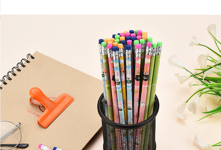 Shunfu Stationery Wooden round Brush Pot Cartoon Mantle Student Kindergarten HB Writing Drawing Pencil Wholesale Shunfu Stationery Wooden round Brush Pot Cartoon Mantle Student Kindergarten HB Writing Drawing Pencil Wholesale