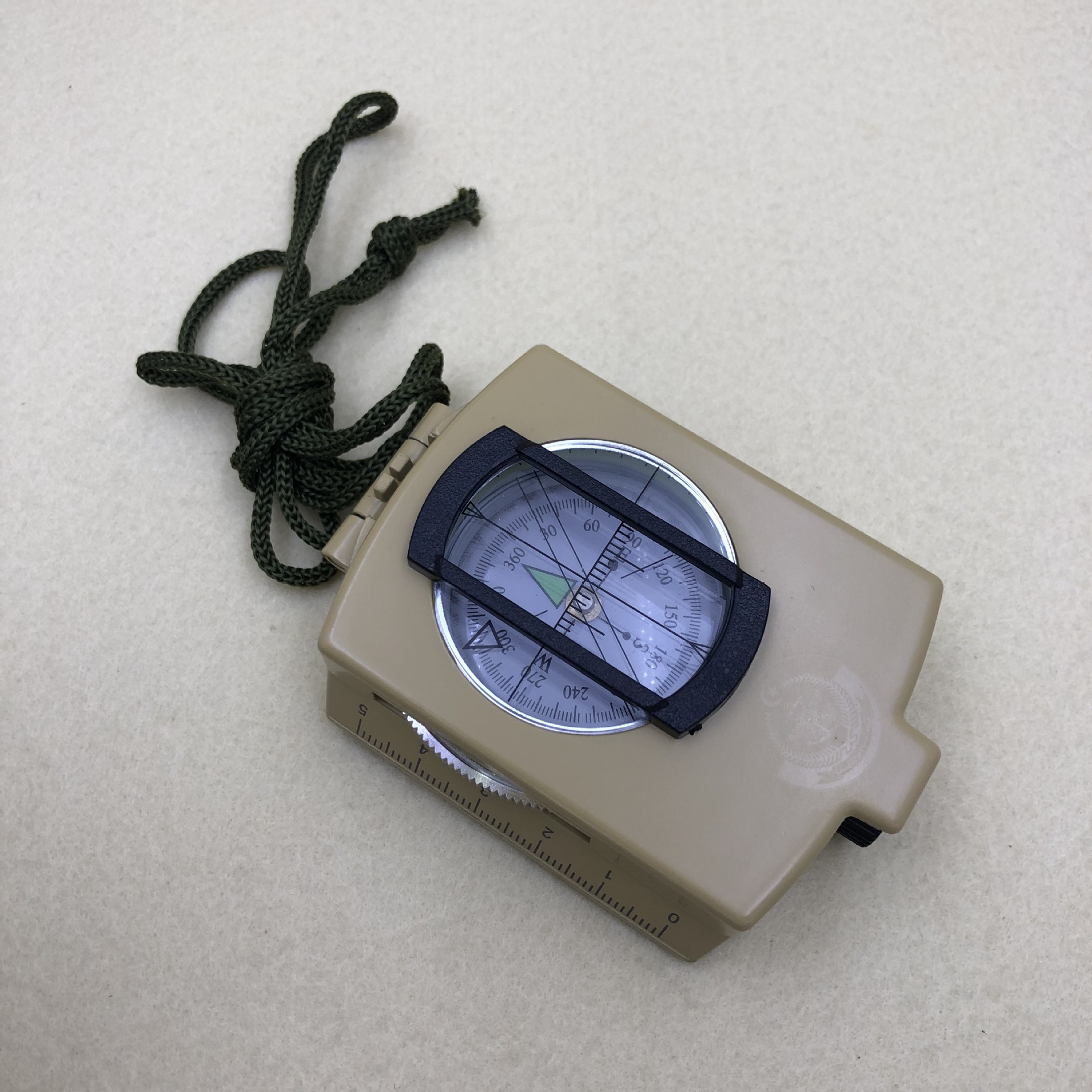 Multifunctional Gift Compass High Quality Metal High Progress Compass Fashion Outdoor Camping Supplies Hot Sale Multifunctional Gift Compass High Quality Metal High Progress Compass Fashion Outdoor Camping Supplies Hot Sale